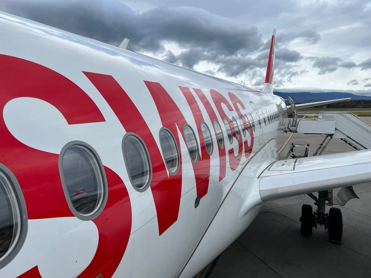 SWISS Pilots Suspended After Cabin Crew Reports Alcohol Rule Violations During Geneva Layover