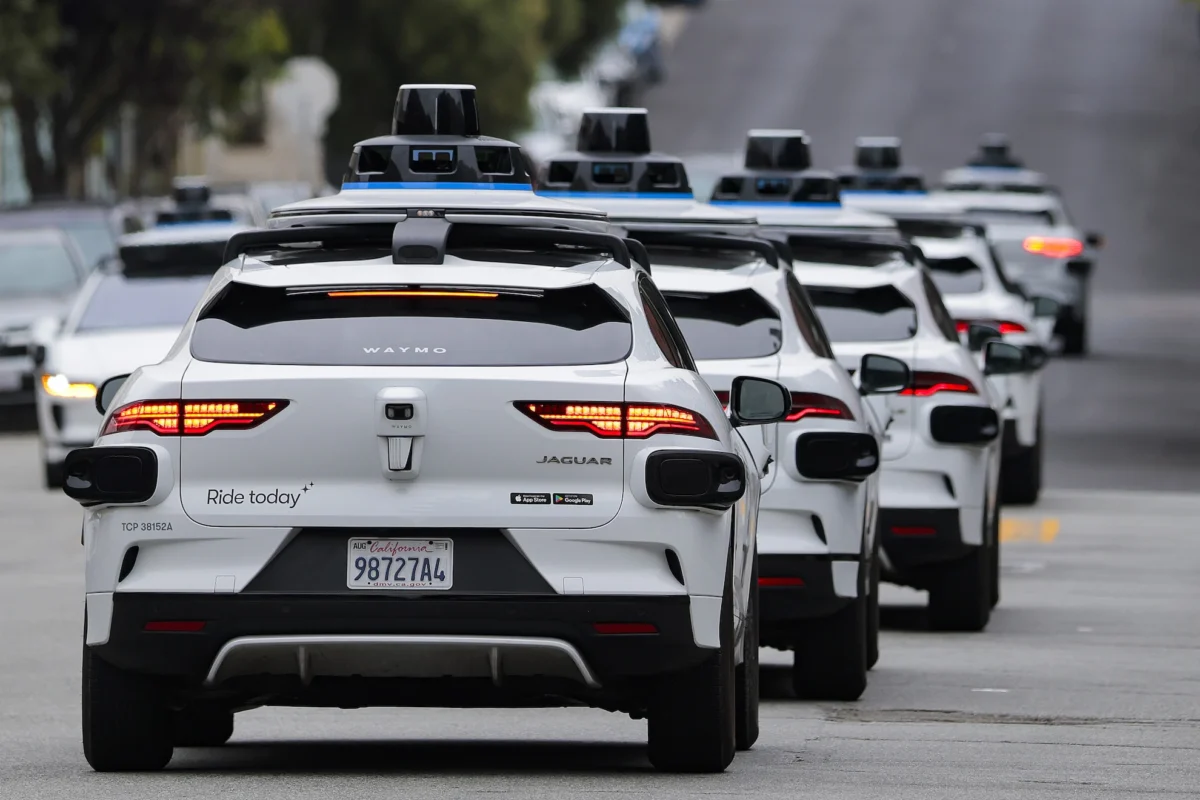 Waymo Robotaxi Service Resumes in San Francisco After Power Outage Prompts Temporary Pause Amid Broader Regulatory Scrutiny