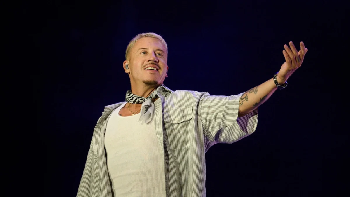 Macklemore Donating $1 Million in Earnings from Ed Sheeran Tour to Palestine People