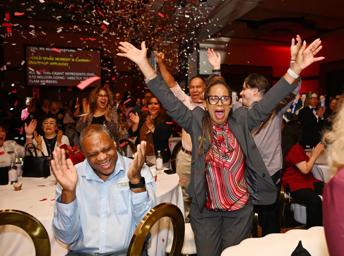 Station Casinos Celebrates 50th Anniversary by Surrounding Nearly 10,000 Workers with Over $70 Million in Red Rock Resorts Stock