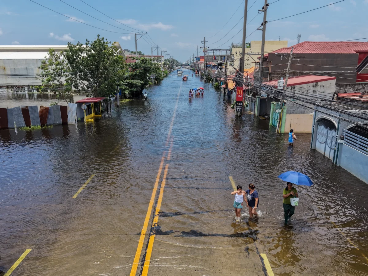 The Shadow of the Super El Niño: How an Unprecedented Pacific Warming Event is Testing Global Climate Resilience