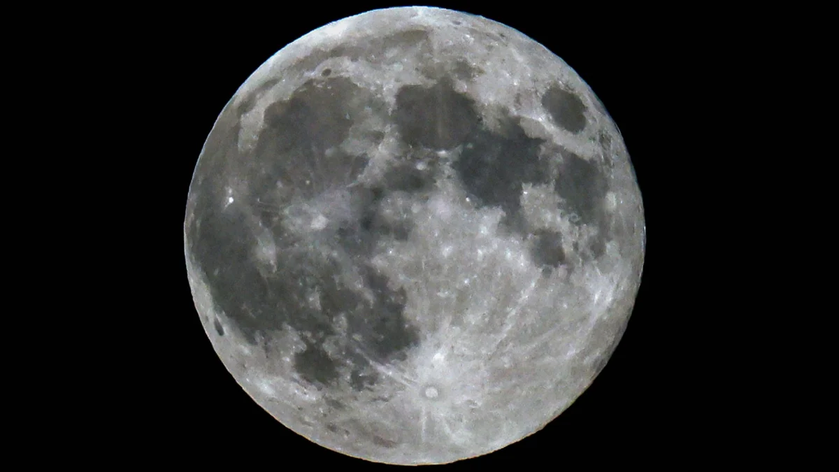 October’s ‘Hunter’s Moon’ stalks into the autumn sky tonight: Here’s what you need to know