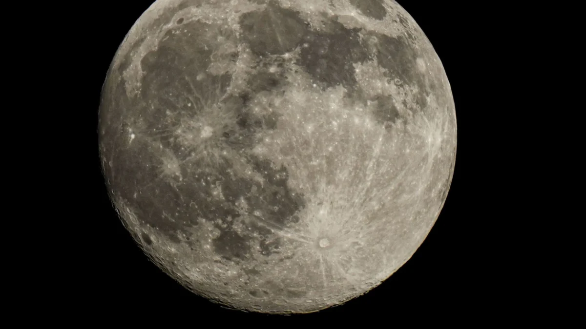 The November Beaver Moon Supermoon Illuminates the Night Sky with Celestial Splendor